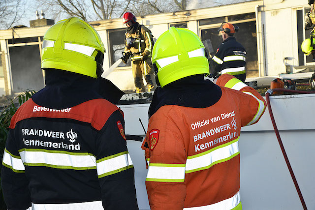 2018/47/20180218-08u59 GB 096 Zeer grote brand Jan van Gentstraat.jpg